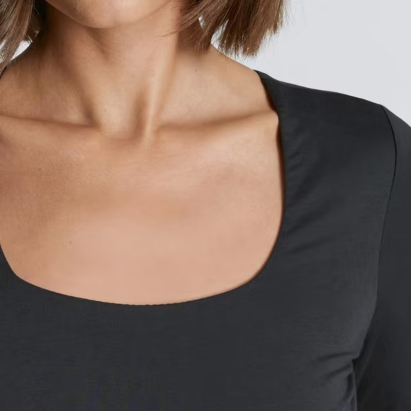 Everlane Supima Square Neck Bodysuit - Picture 4 of 11